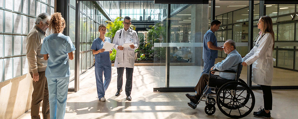 Bild zu Fachärzte für Arbeitsmedizin oder Ärzte mit Zusatzbezeichnung Betriebsmedizin (m/w/d)